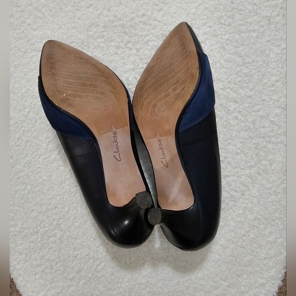 🩵Clarks navy linvale vena leather pointed toe pumps heels women size 6 - Picture 8 of 9